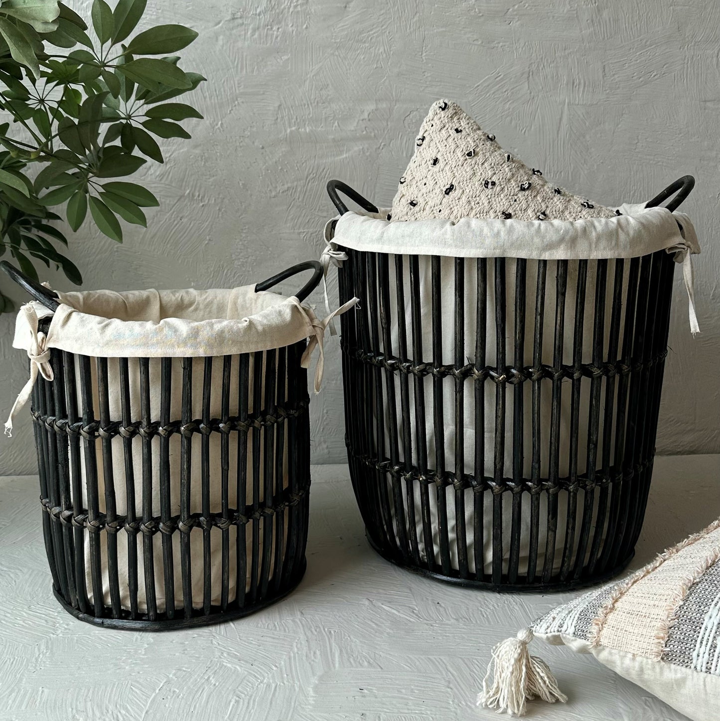 Black Open Weave Laundry Basket