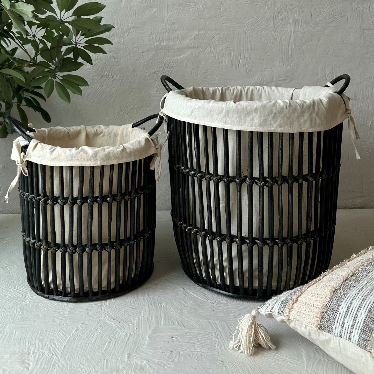 Black Open Weave Laundry Basket