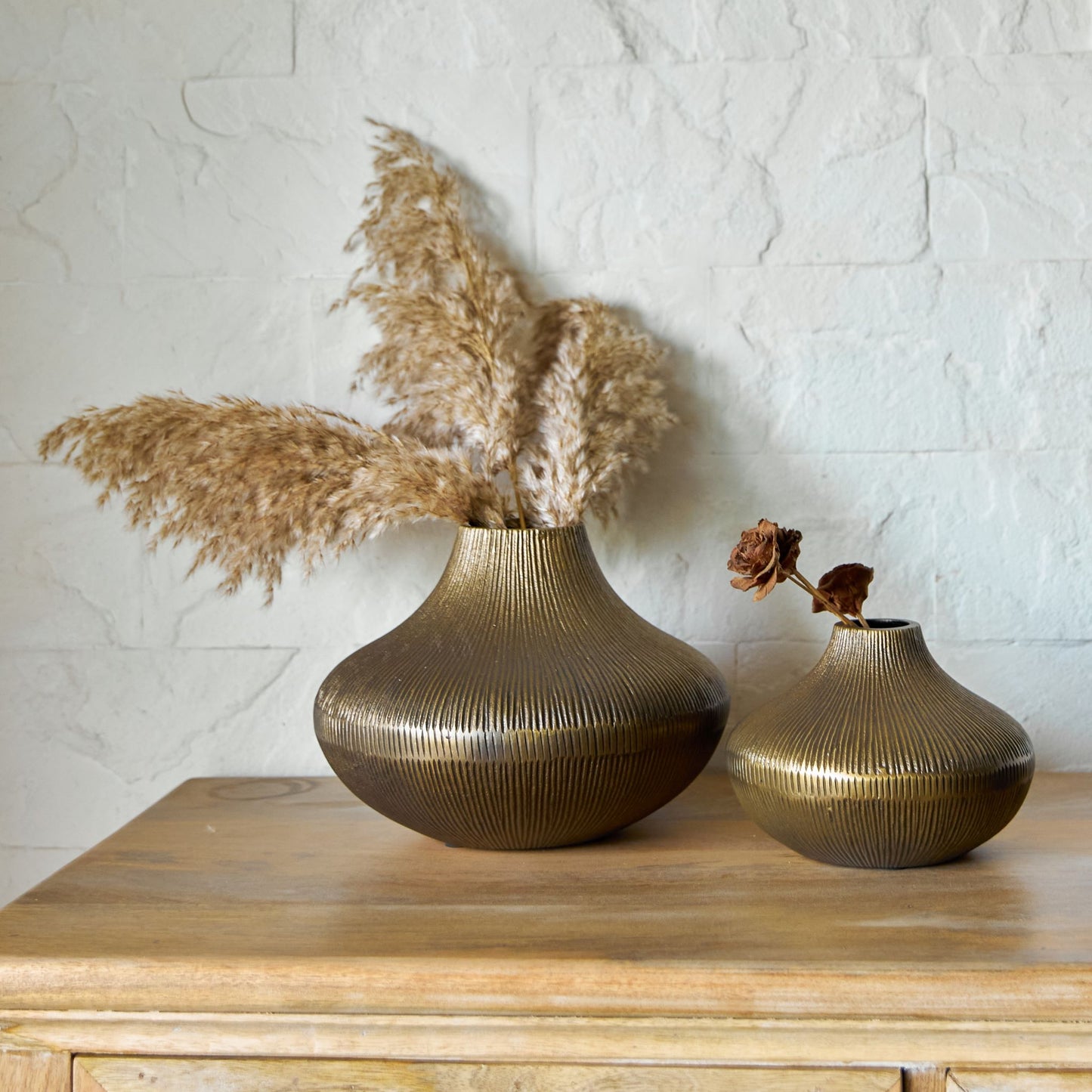 Ribbed Vase - Antique Gold